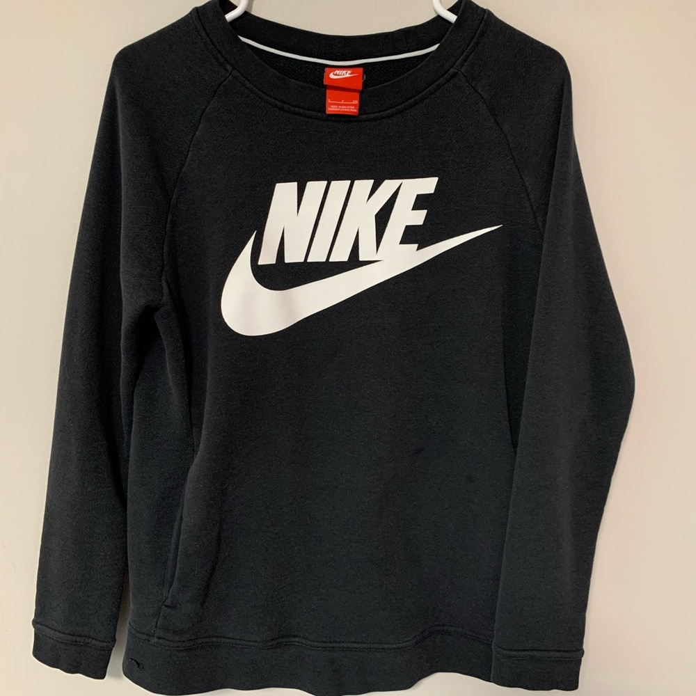 Nike black noodie